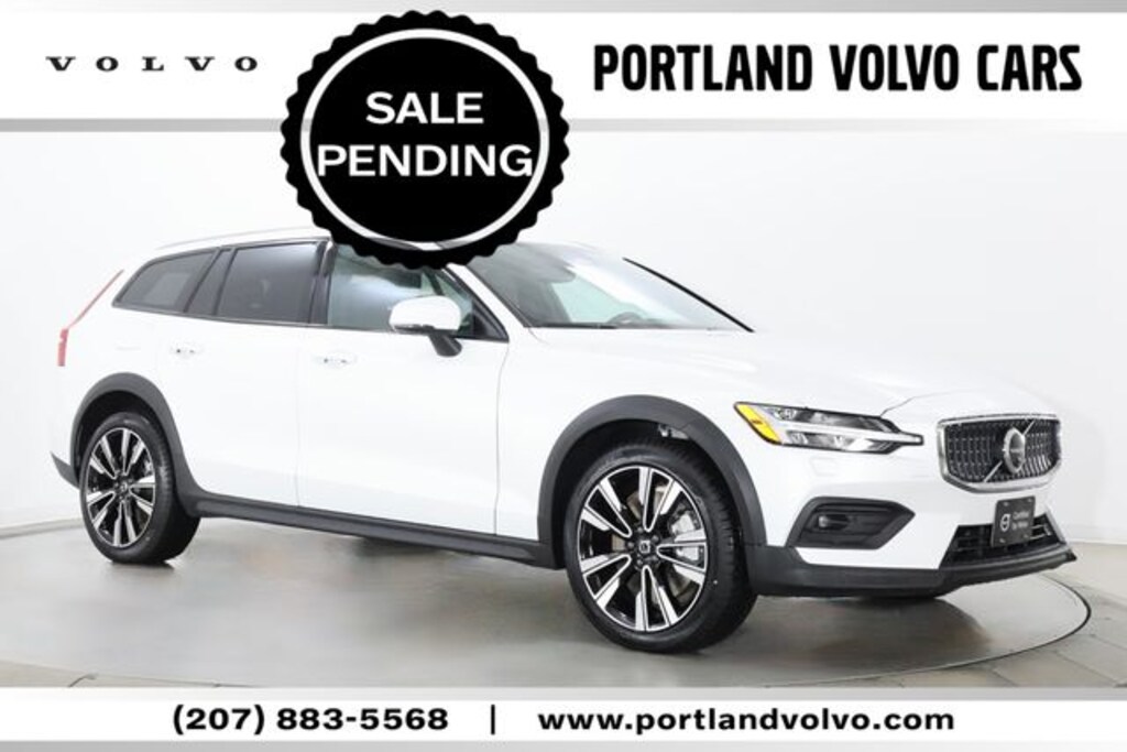 Certified 2025 Volvo V60 Cross Country B5 Plus Wagon