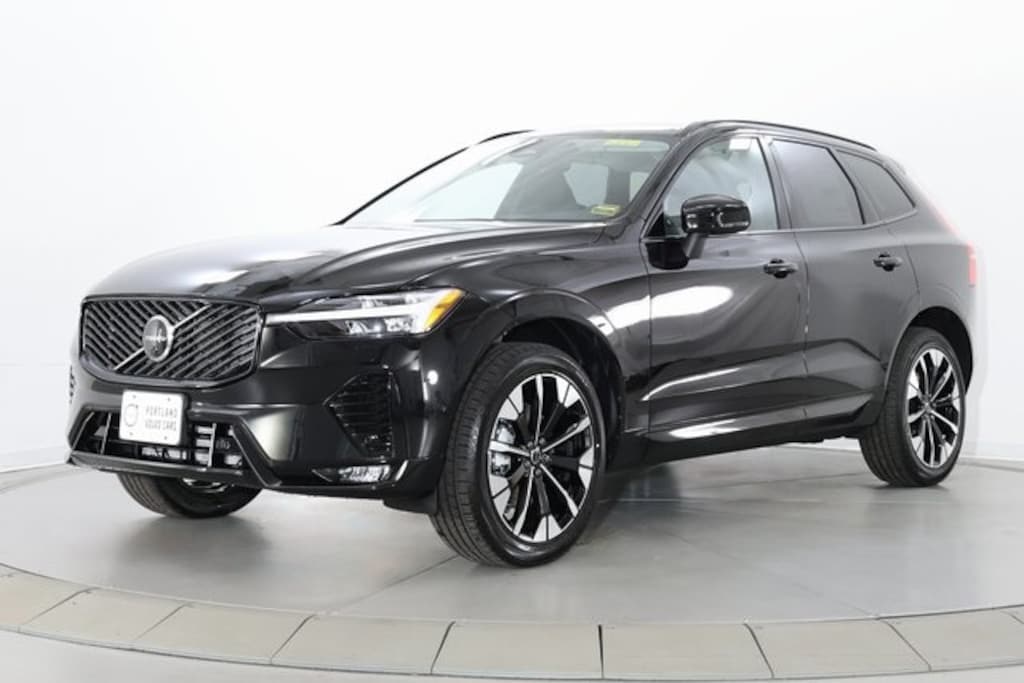 New 2026 Volvo XC60 B5 Plus SUV