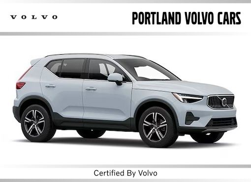 2025 Volvo XC40 B5 Plus Bright AWD's photo