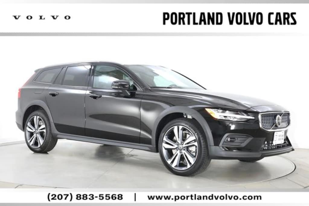 New 2026 Volvo V60 Cross Country B5 Plus Wagon