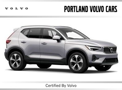 2025 Volvo XC40's photo