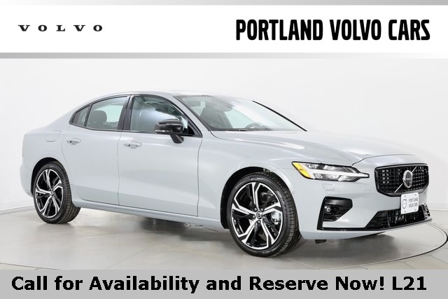 2025 Volvo S60 Sedan 