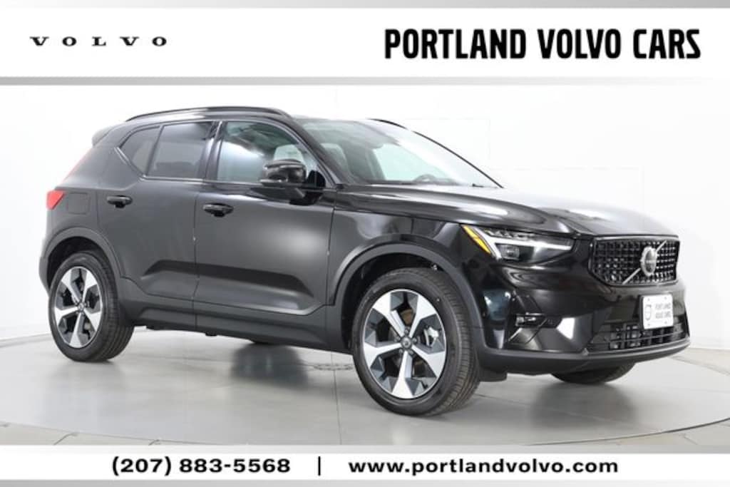 New 2026 Volvo XC40 B5 Plus SUV