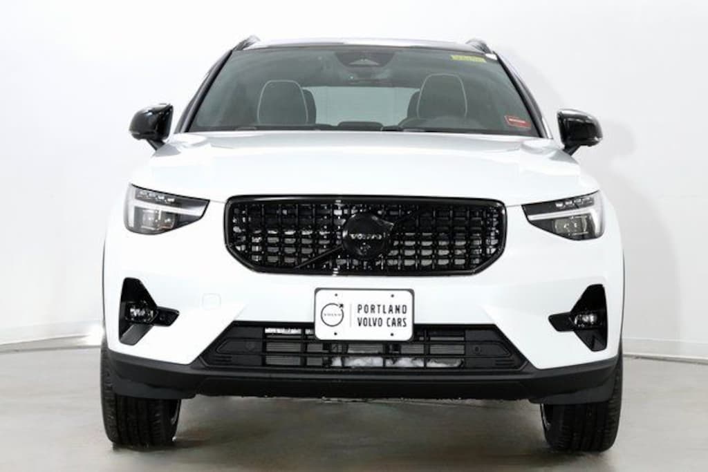 New 2026 Volvo XC40 B5 Ultra Black Edition SUV