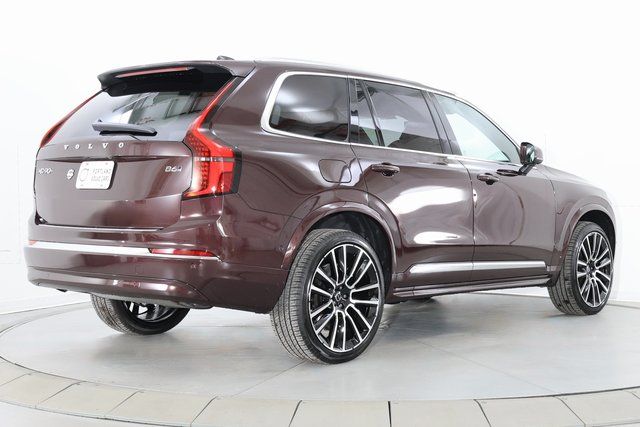 2026 Volvo XC90 Plus - Photo 8