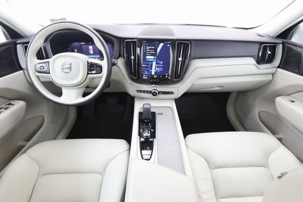 Certified 2023 Volvo XC60 B5 AWD Plus Bright SUV