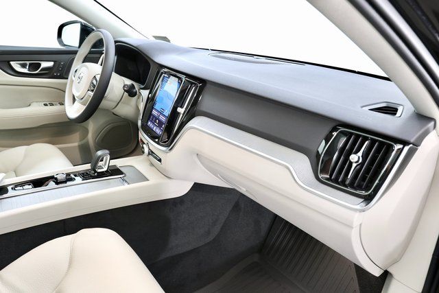 2026 Volvo V60 Cross Country Plus - Photo 20