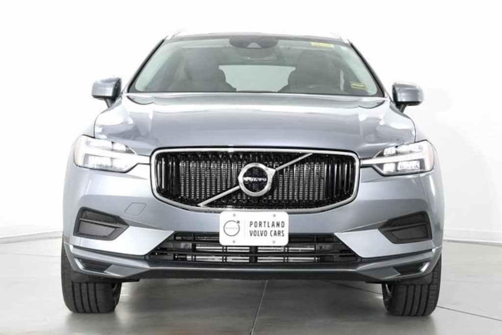 Used 2020 Volvo XC60 T6 Momentum SUV