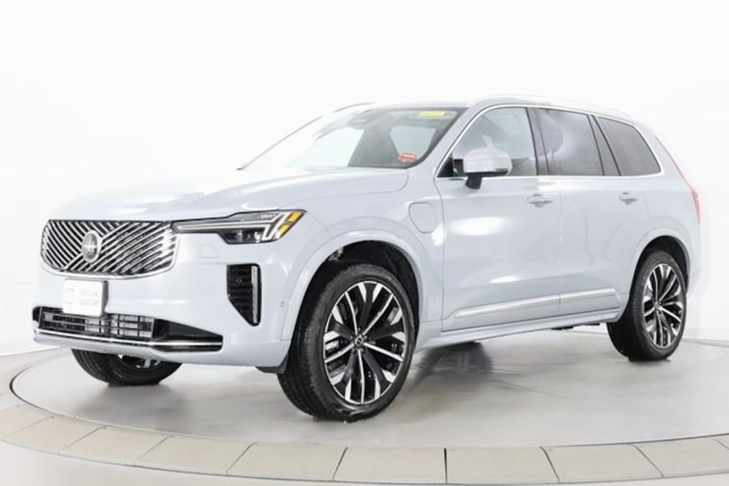 New 2026 Volvo XC90 plug-in hybrid T8 Plus 7-Seater SUV