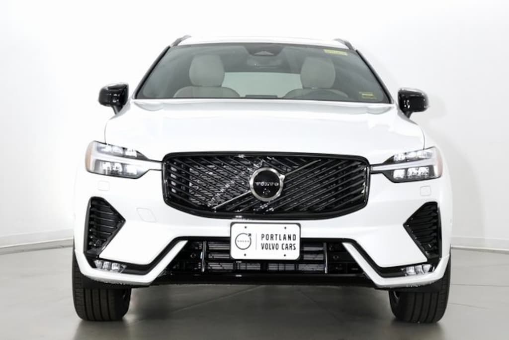 New 2026 Volvo XC60 B5 Plus SUV