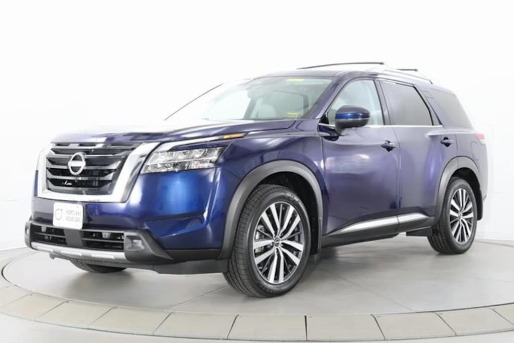 Used 2022 Nissan Pathfinder Platinum SUV