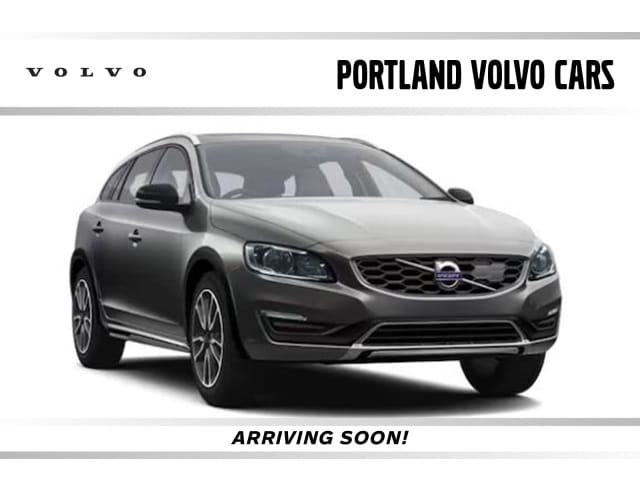 2018 Volvo V60 Base's photo