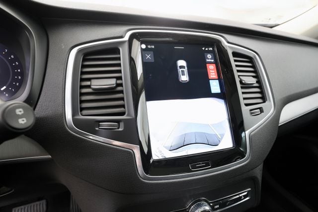 2025 Volvo XC90 Core - Photo 28