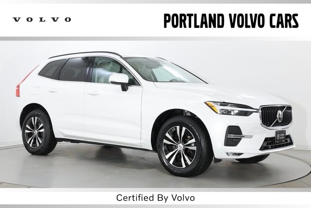2023 Volvo XC60 Core's photo