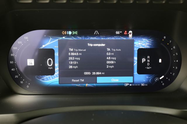2025 Volvo XC90 Core - Photo 25
