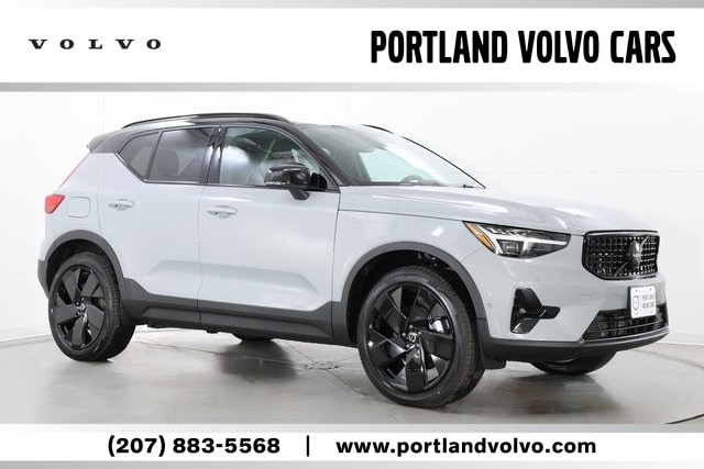 2026 Volvo XC40 SUV 