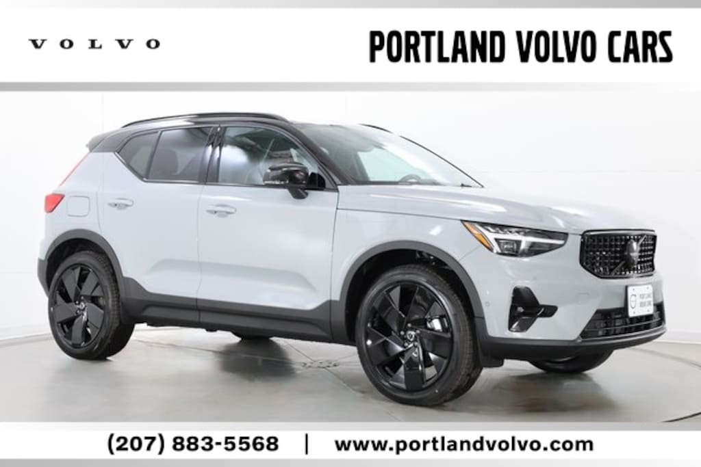 New 2026 Volvo XC40 B5 Ultra Black Edition SUV