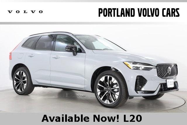 2026 Volvo XC60 Plus's photo