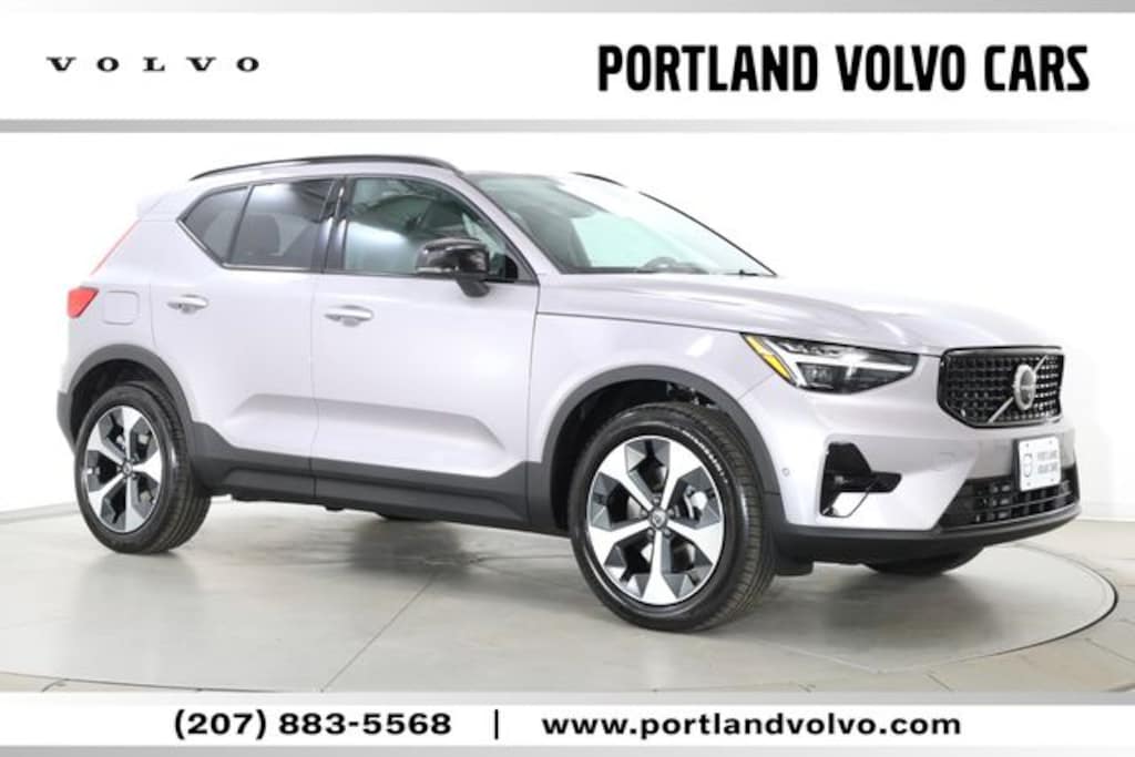 New 2026 Volvo XC40 B5 Plus SUV