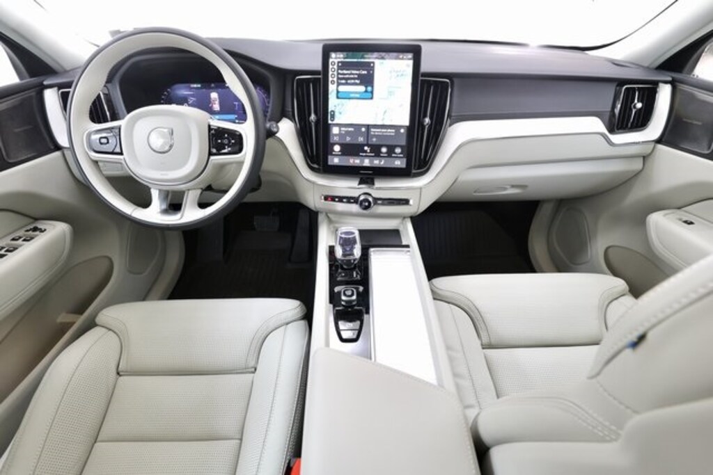 New 2026 Volvo XC60 B5 Ultra SUV