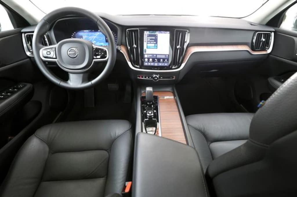 Certified 2025 Volvo V60 Cross Country B5 Plus Wagon