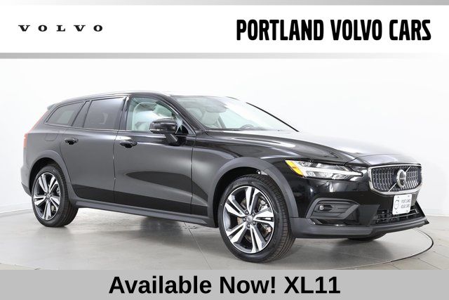 2026 Volvo V60 Cross Country