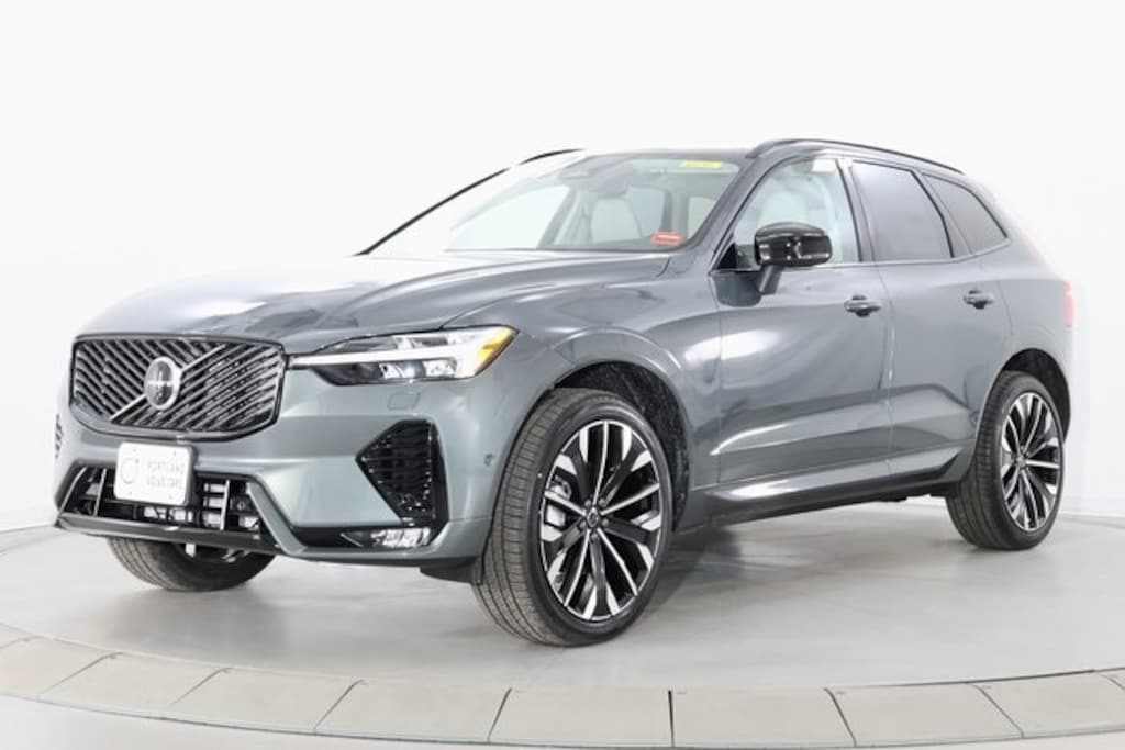 New 2026 Volvo XC60 B5 Ultra SUV