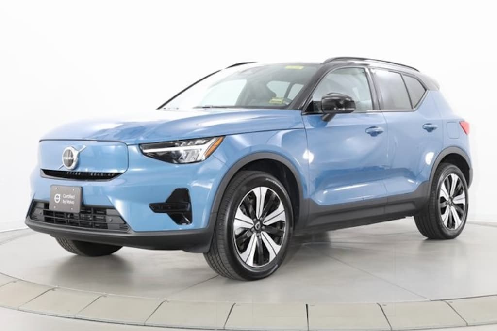 Certified 2023 Volvo XC40 Recharge Pure Electric Core SUV