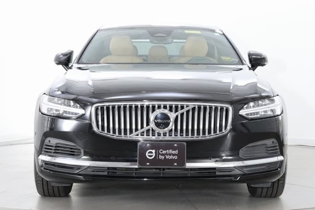 Certified 2022 Volvo S90 Recharge Plug-In Hybrid T8 Inscription Extended Range Sedan