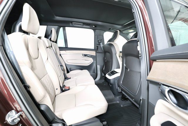 2026 Volvo XC90 Plus - Photo 19