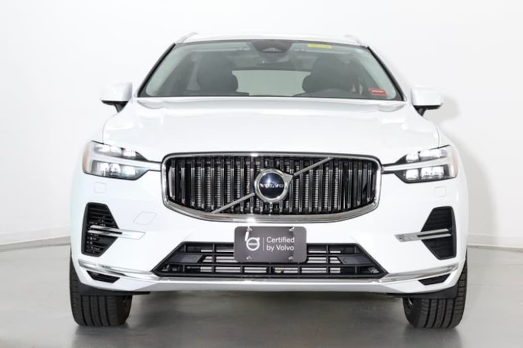 Certified 2023 Volvo XC60 Recharge Plug-In Hybrid Core Bright SUV