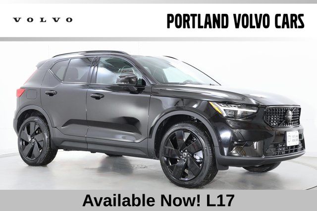 2026 Volvo XC40 B5 Ultra Ultra Black Edition AWD's photo