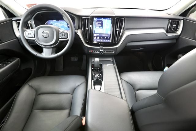YV4M12RJ3S1203612