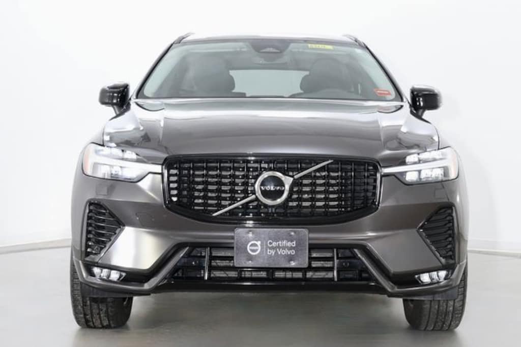 Certified 2025 Volvo XC60 B5 Core SUV