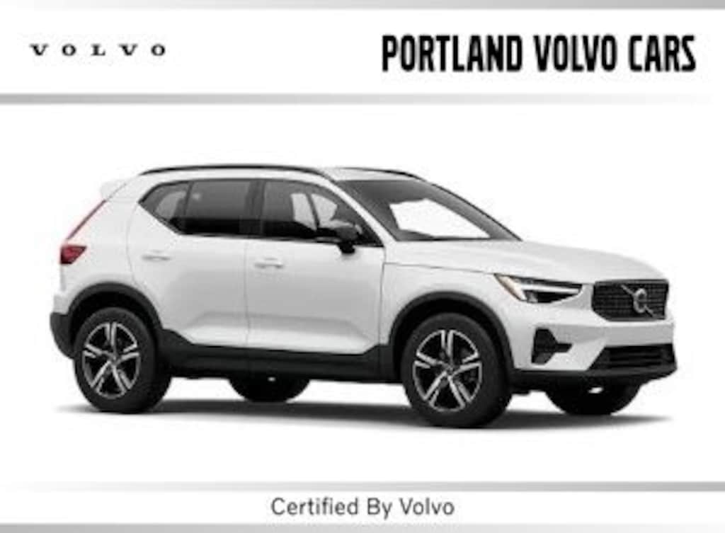 Certified 2024 Volvo XC40 B5 Core SUV