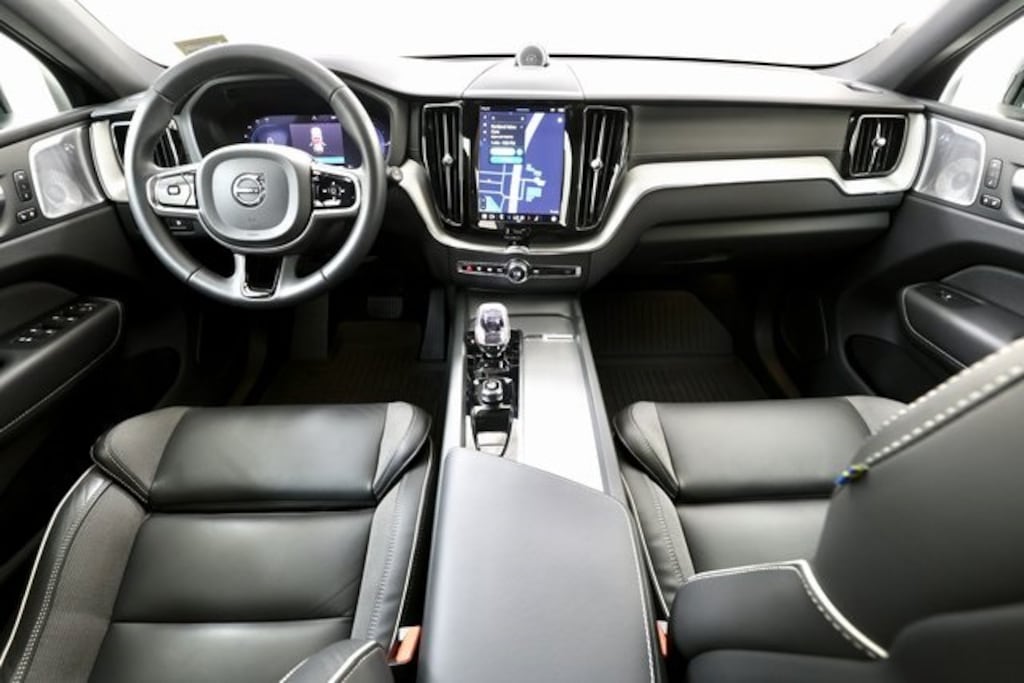 Certified 2024 Volvo XC60 plug-in hybrid T8 Polestar Engineered SUV