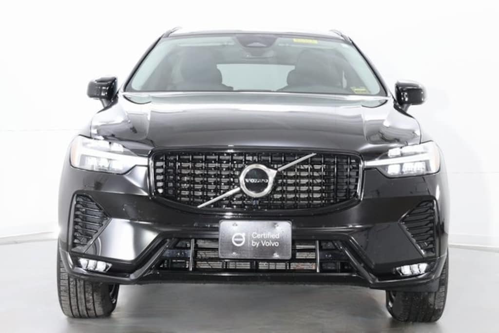 Certified 2025 Volvo XC60 B5 Core SUV
