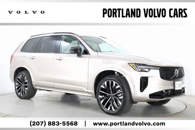 2026 Volvo XC90 B6 Ultra Dark 7-Seater 4WD's photo