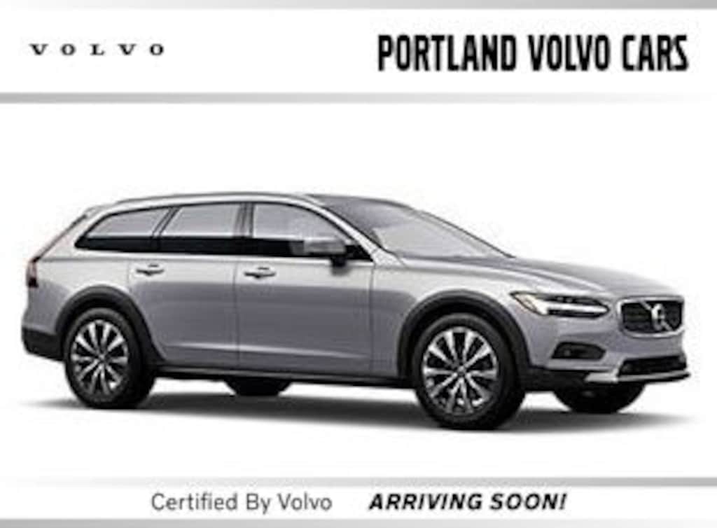 Certified 2024 Volvo V90 Cross Country B6 Ultimate Wagon