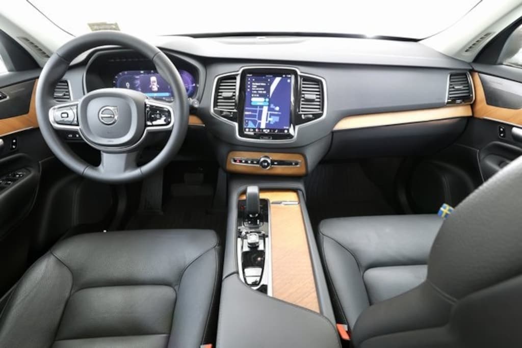 Certified 2023 Volvo XC90 Recharge Plug-In Hybrid Plus Bright 7-Seater SUV