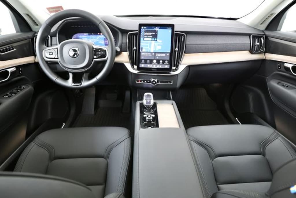 New 2026 Volvo XC90 B6 Plus 6-Seater SUV
