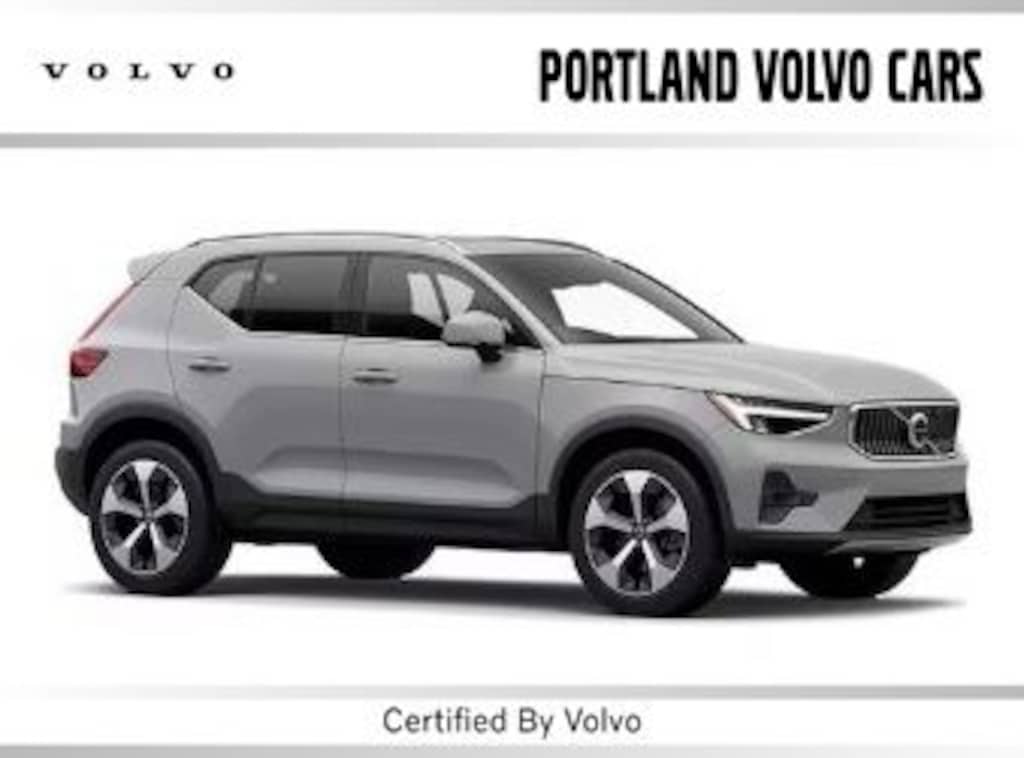 Used 2025 Volvo XC40 B5 Plus Bright Theme SUV