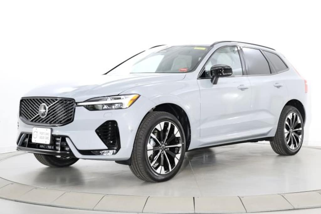 New 2026 Volvo XC60 B5 Plus SUV