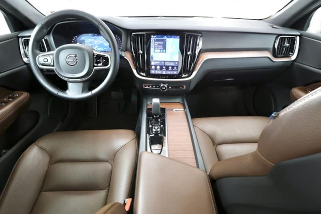 Certified 2025 Volvo V60 Cross Country B5 Plus Wagon
