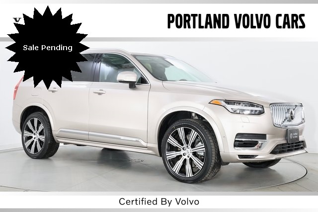 2023 Volvo XC90 Plus's photo