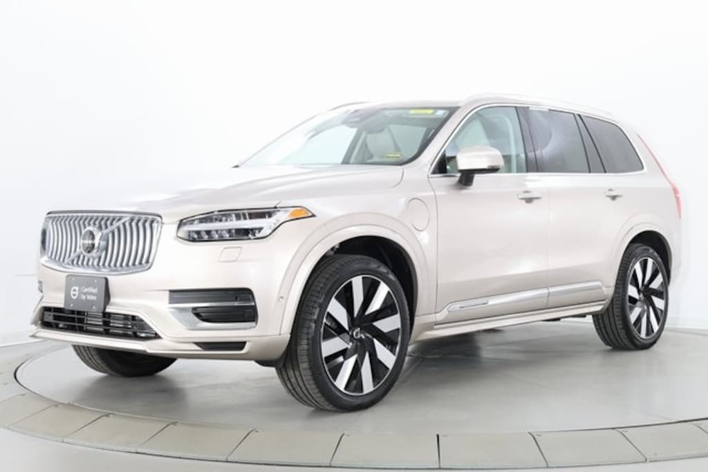 Certified 2024 Volvo XC90 plug-in hybrid T8 Plus Bright 7-Seater SUV