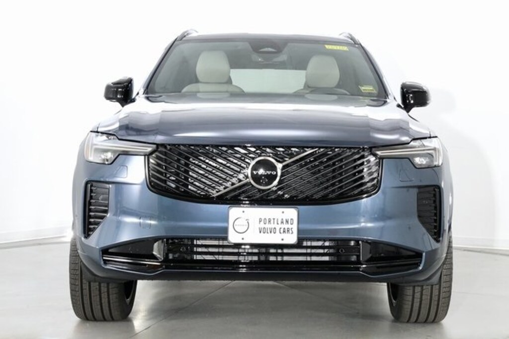 New 2026 Volvo XC90 B6 Ultra Dark Theme 6-Seater SUV