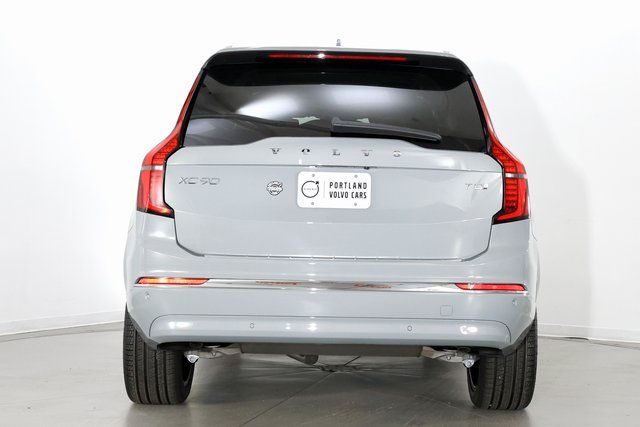 2026 Volvo XC90 Plus - Photo 7
