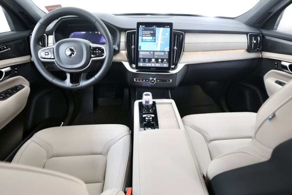 New 2026 Volvo XC90 B6 Plus 7-Seater SUV