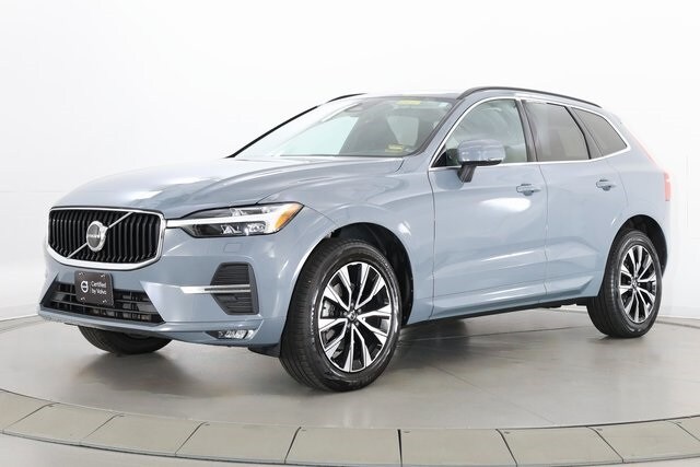 2023 Volvo XC60 B5 Core photo 4